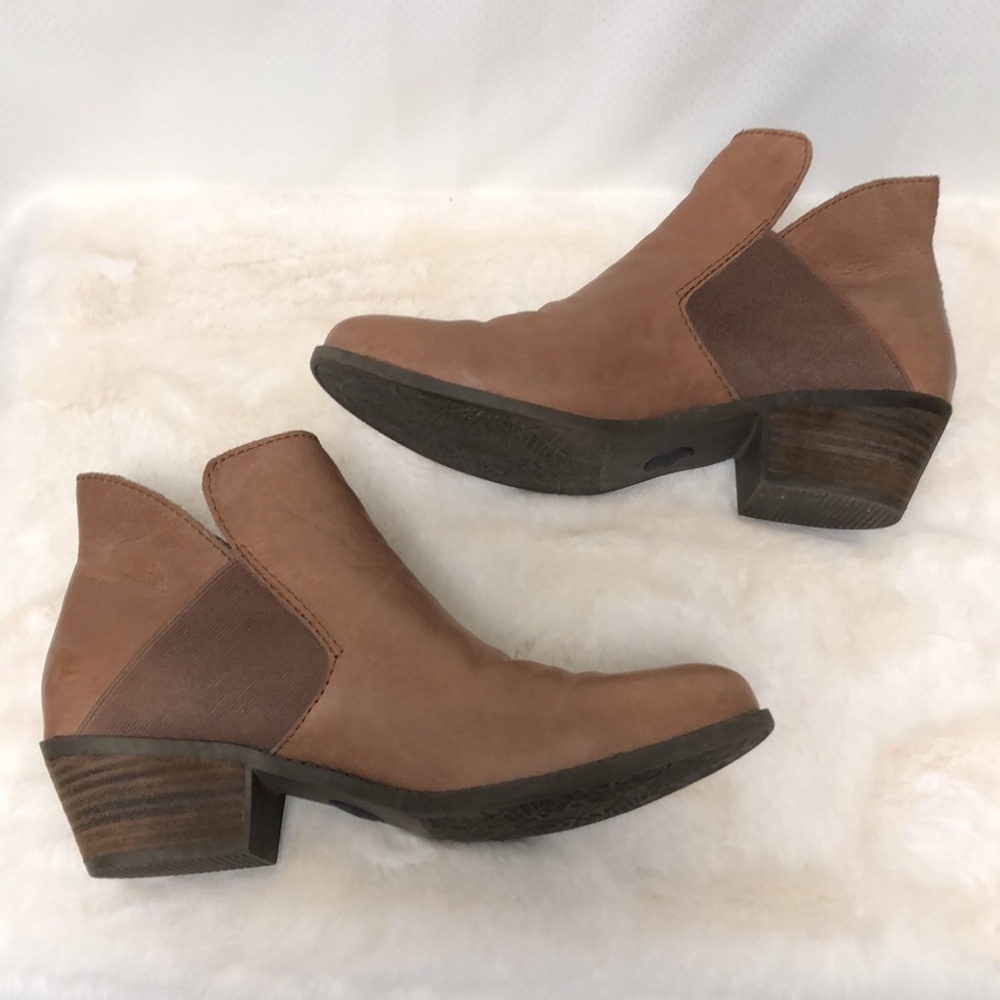 Me Too Booties - Picture 5 of 10